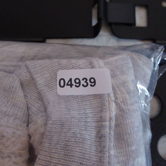 Vintage DCD Yellowjackets Sweatshirt Adult 2XL XXL Russell Made In USA Crewneck - Picture 12 of 12